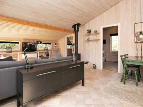 Peaceful Holiday Home in Ålbæk near Sea