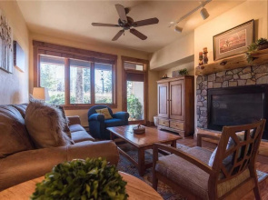 2104 Timberline Lodge, Trappeur's Crossing Apartment 2