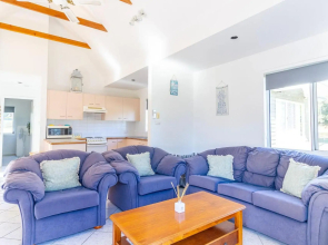 Nanny's Beach House