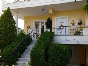 Stavros Apartments