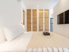 Sore Suites at Pererenan by Betterplace