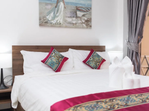 Naiharn Sea Condominium S402