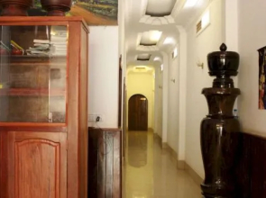 Tom & Jerry Hostel