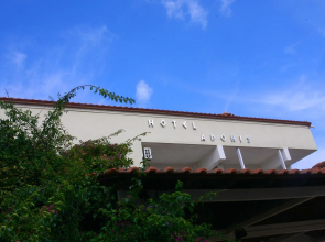 Adonis Hotel