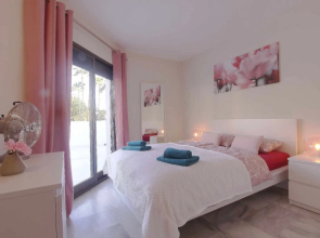 1108 Beachfront 2 Apartments With Roofterrace 80Mtr>Beach 3 Pools