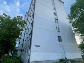 Apartments on Transit street