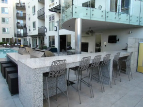 Full Amenities One Bedroom