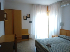 Hotel Aurora