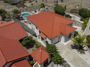 NEW Gorgeous Listing With Hot Tub& Golf Course View! in Tierra del Sol!