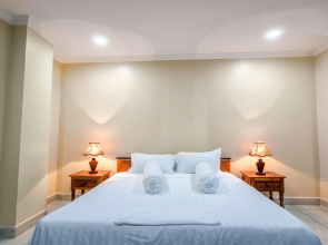 Monorom Apartment
