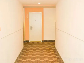 Pingdu Hongzhe Hotel (Pingdu Tianjin Road)