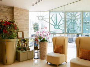 Hotel Clover 5 HongKong Street