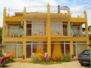 Family Hotel Liana