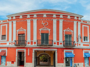 Hotel H.O.