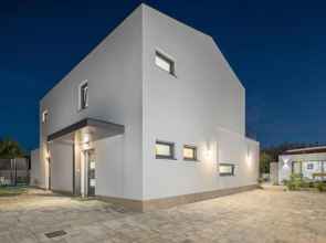 Awesome Home in Banjole With Outdoor Swimming Pool, Wifi and 4 Bedrooms