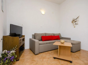 Apartment Ljilja