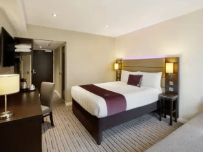 Premier Inn Bristol Parkway (M62)