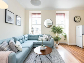 Stunning 2-bedroom apartment with a beautiful view