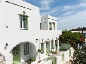 Skaris Homes