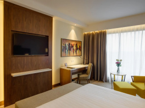 Отель Crowne Plaza Nairobi Airport, an IHG