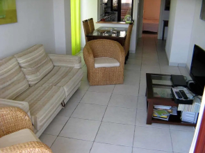 VenAVera I31D - 2 Bedroom/1Bath Beachfront WIFI