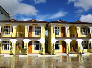 Three Seasons Hotel