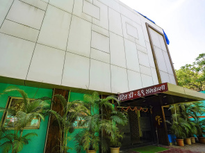Fabhotel D69 Residency