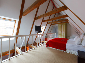 The Three Sisters Hotel