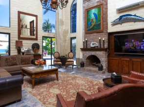 Casa Corazon the Heart House Spacious Modern Spanish Home with Beautiful Views Sleeps 16