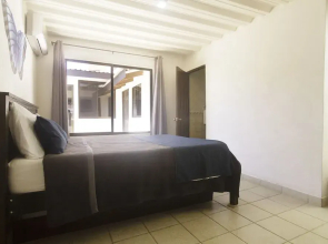 Js -14b 6 Bedroom Home