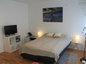 Studio Apartment Mali Ty