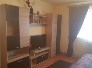 Raema Cetate Apartament