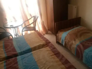 Evpator Rooms