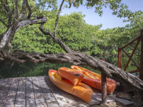 Maya Cabanas & Cenote Tulum