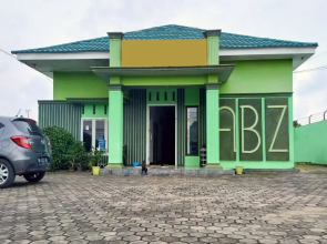 RedDoorz Syariah near Universitas Batanghari Jambi