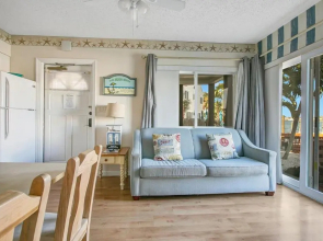 Five Palms Suite 110 - Daily - Weekly - Monthly