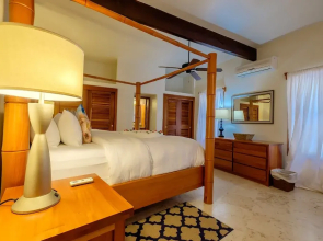 Indigo Belize 2A 3 Bedroom Condo by RedAwning