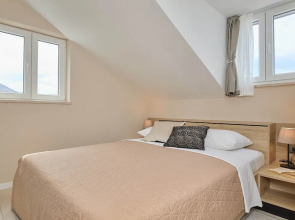 Hedera Estate, Hedera A32