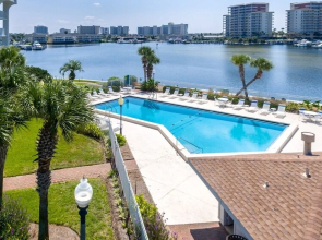Dolphin Point 604c 2 Bedroom Condo