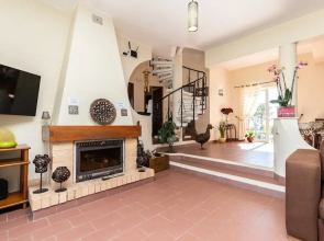 Looking to Landscape Sea View Private Pool Villa