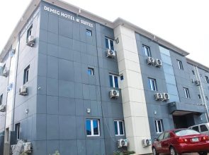 Demeg Hotel And Suites