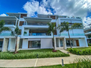 Lujoso Condo 2 HAB Céntrico Playa 5 min