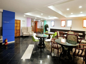 Chambord Hotel