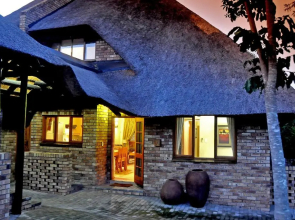 Legend Safaris - Kruger Park Lodge 257A