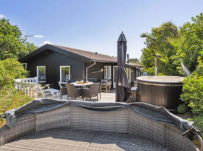 "Asmine" - 30m from the sea in Funen