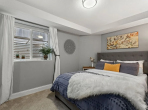 Beautiful Old Town 2 Bedroom Apartment With Bikes!