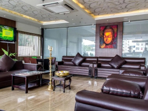 OYO 1302 Hotel Green Apple