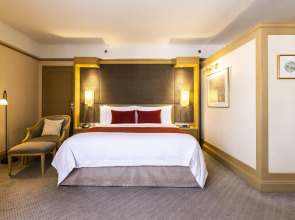 Crowne Plaza Bangkok Lumpini Park by IHG