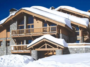 Chalet Perdrix by Skinetworks