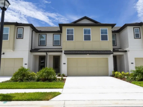 Gorgeous 4Bd Close to Disney Enclave at Festival 628